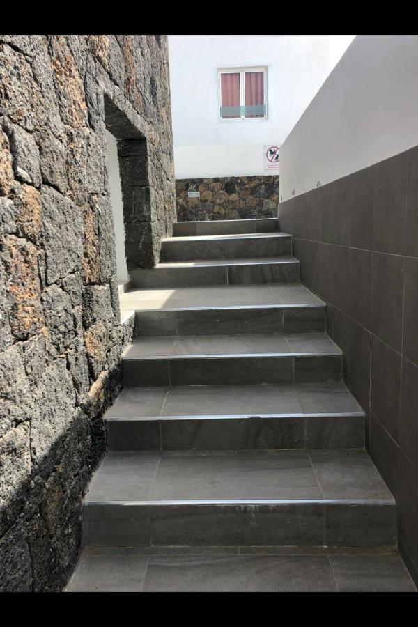 דירות Tías Luxury Gracioseros Puerto Del Carmen 1 מראה חיצוני תמונה